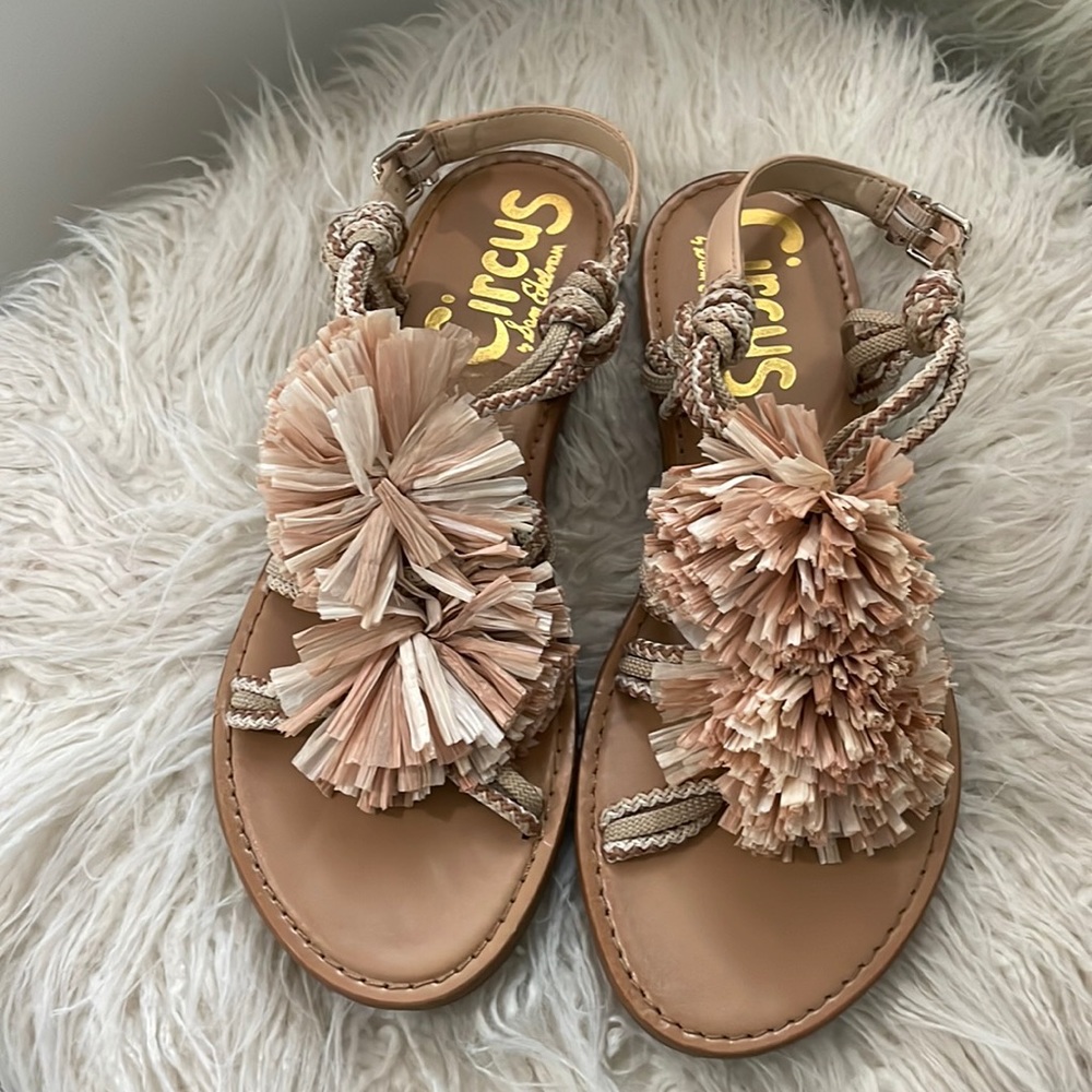 Circus by Sam Edelman Bice Rope Sandals lightly worn Size 7.5